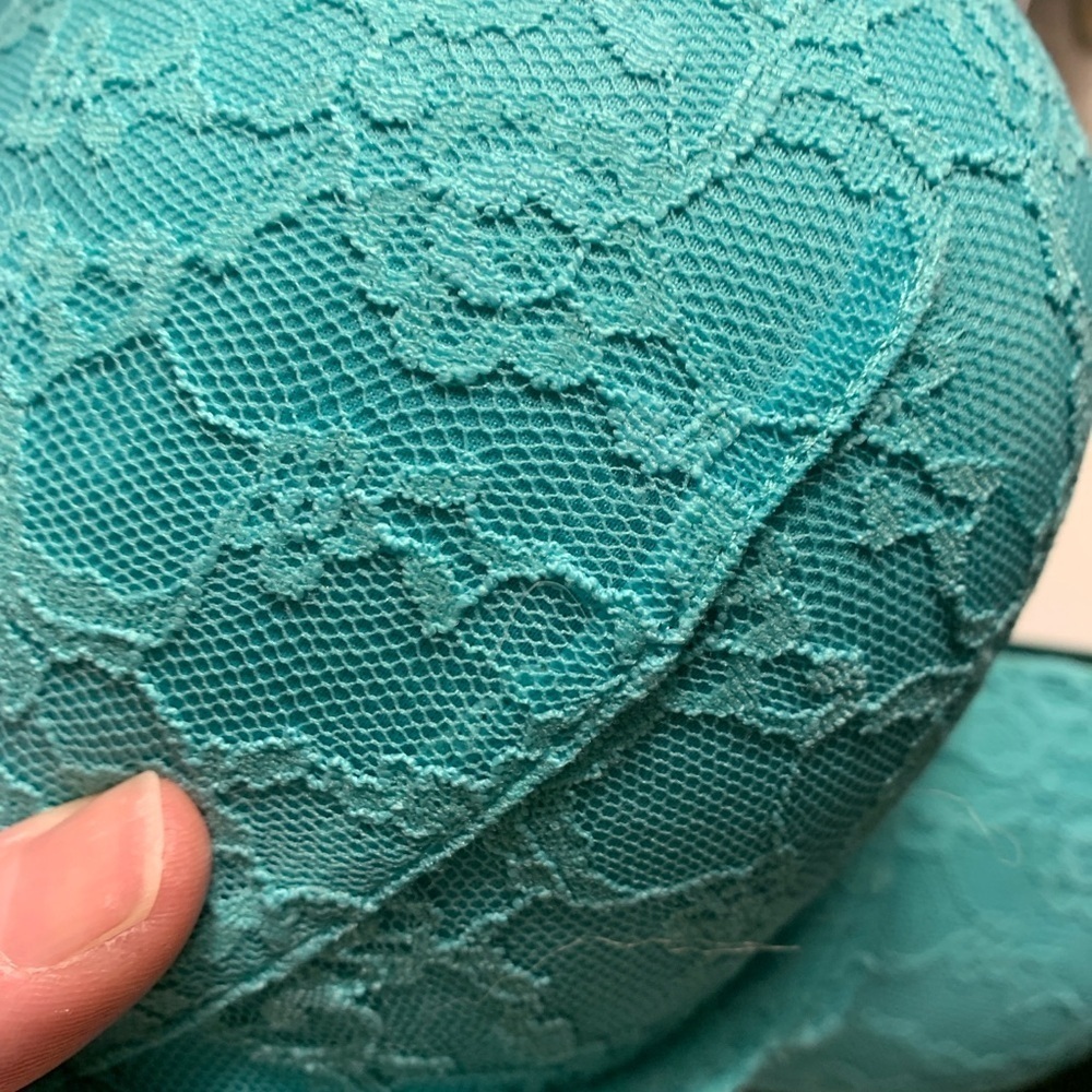 Victoria's Secret Lace Multi wear Bra in Aqua NWOT - Picture 9 of 9